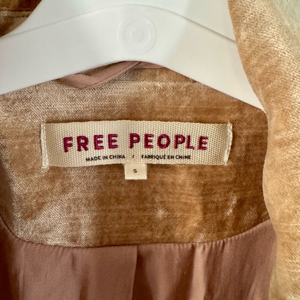 Free People Uptown Girl Velvet Blazer Size Small - Picture 3 of 8